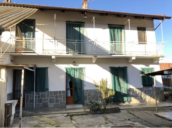 VILLANOVA SOLARO (CN) Casa da ristrutturare