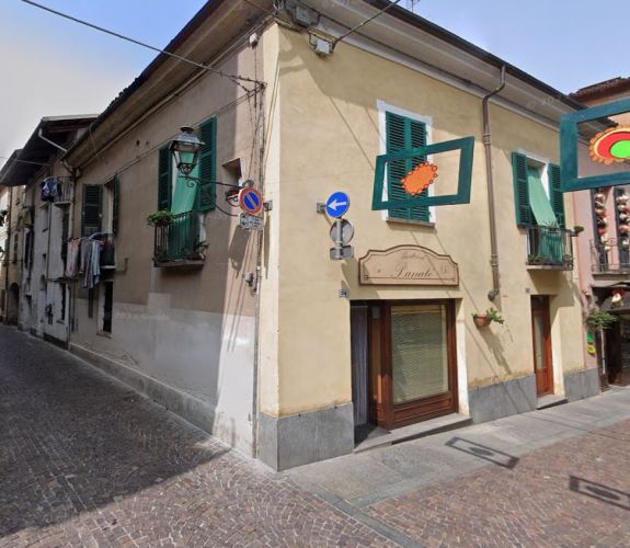 SALUZZO - BILOCALE DA RISTRUTTURARE